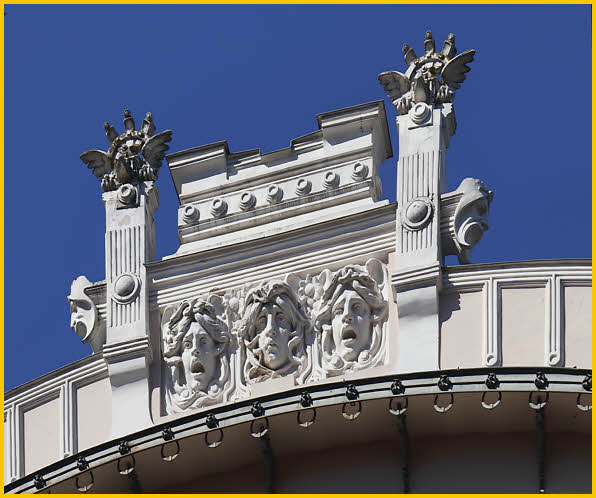 Art Nouveau Building<BR> Roof Top Figures
